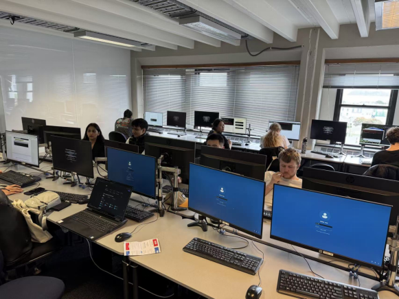 图片2.png 图片2.png