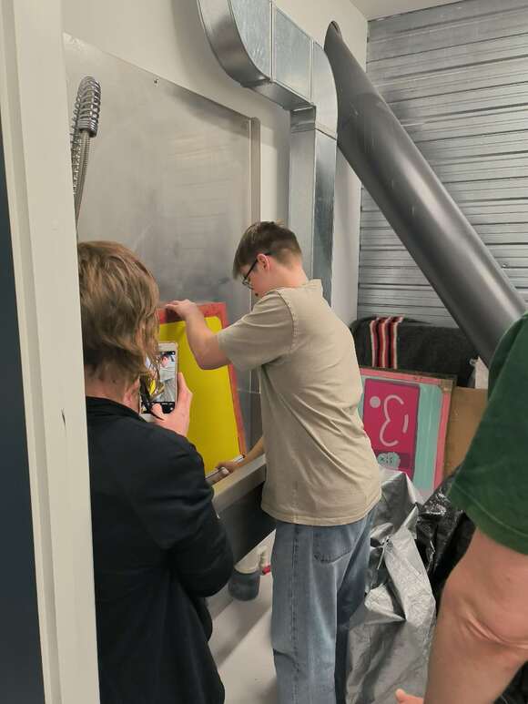 图片2.jpg 图片2.jpg