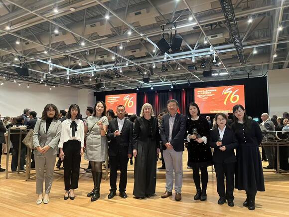 图片4.jpg 图片4.jpg