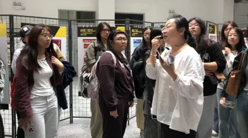 数媒新生启航，探艺之旅绽光——青岛黄海学院惠灵顿理工联合学院引领认知新境，共谱专业华章