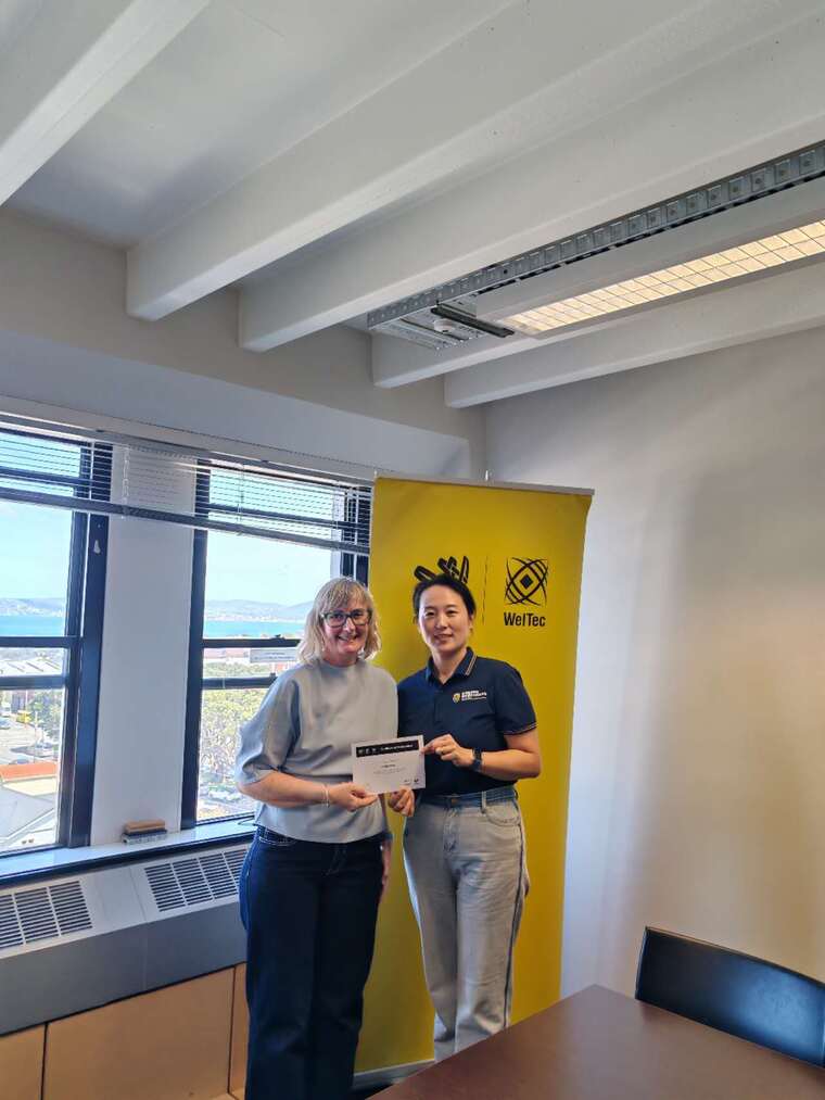 图片19.jpg 图片19.jpg