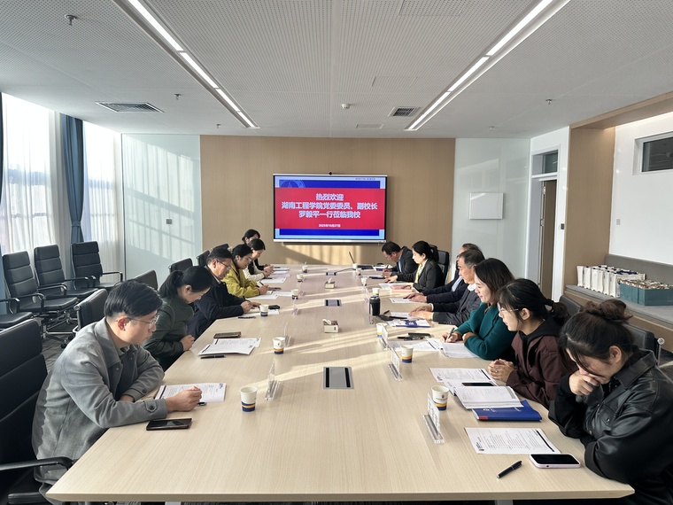 e0c466010c3cbdf7ca79c96fd235c9e5.jpg e0c466010c3cbdf7ca79c96fd235c9e5.jpg