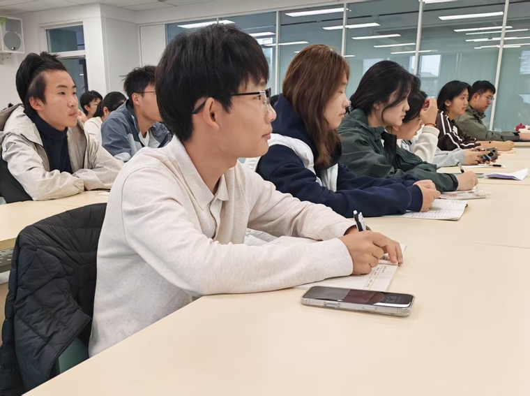 9b011cfd10bb6620edaad6677e425898.jpg 9b011cfd10bb6620edaad6677e425898.jpg