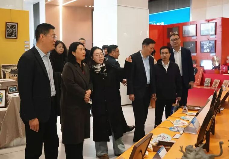 b43731c032e7065987888c4d8895a6c6.jpg b43731c032e7065987888c4d8895a6c6.jpg