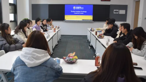 搭建沟通平台，共促教学提升——惠灵顿学院学术英语师生交流会顺利举行