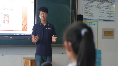 青春赋能乡村振兴 文化传承彰显担当——惠灵顿学院学子暑期“三下乡”社会实践活动纪实