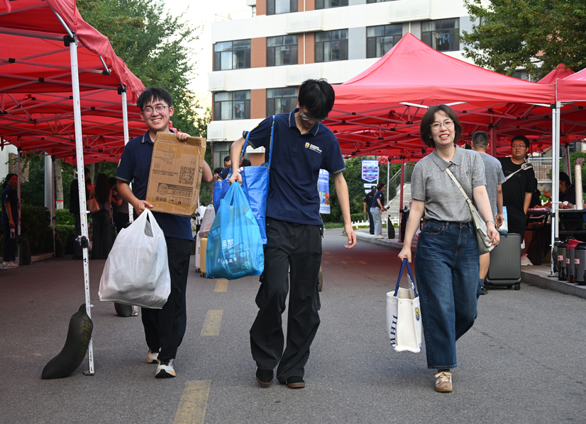 DSC_8221.JPG DSC_8221.JPG